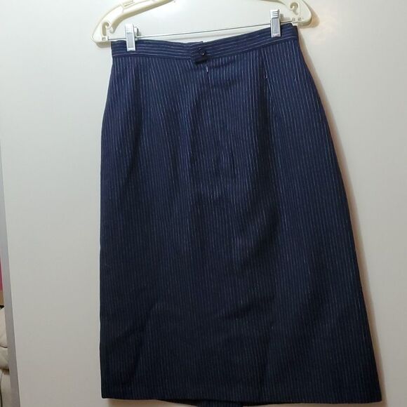 Debenhams, New, Size 16 GB - Blue and White Pinstripes - Wool - Picture 1 of 11